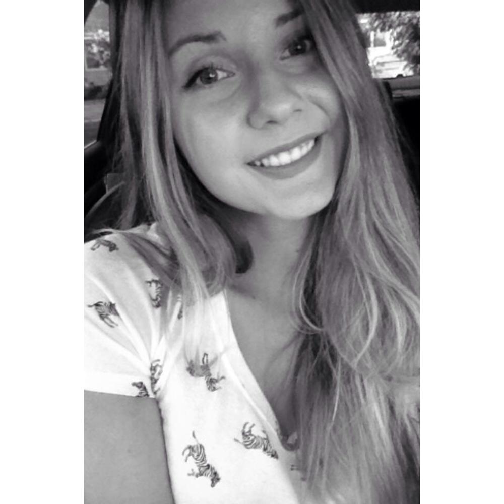 Meet your Posher, Ashlyn